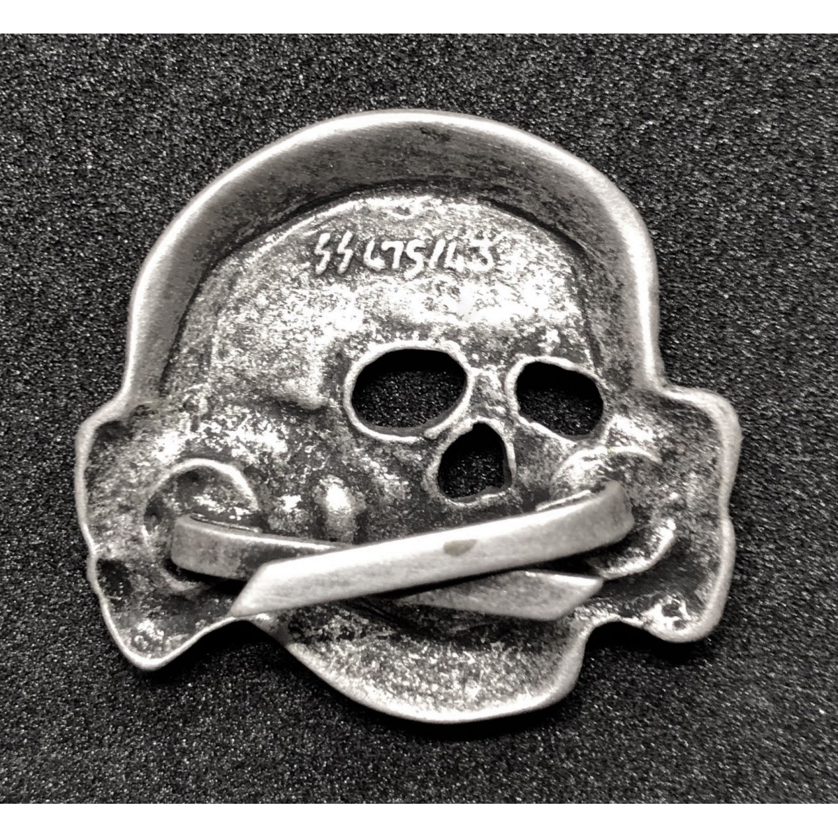 Gift Poison Totenkopf Skull 2,5 cm Magnet Pin NEU A52v 
