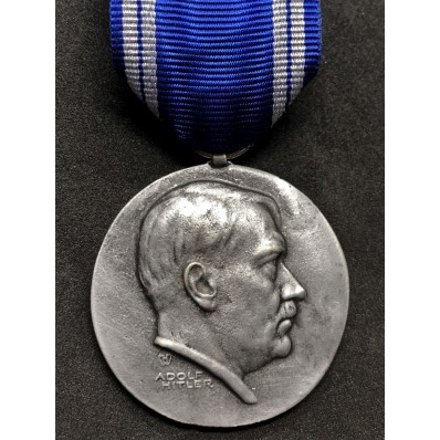 Medal Dedicated To Adolf Hitler