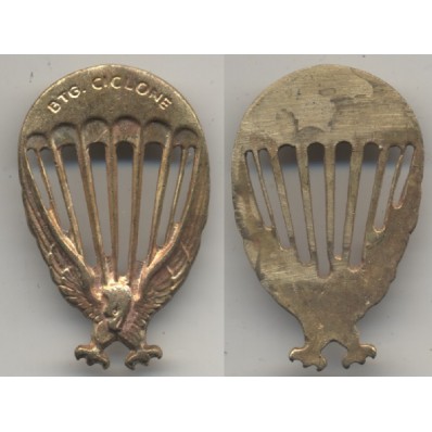 Distintivo della 183ª Divisione paracadutisti "Ciclone" (Da cucire)