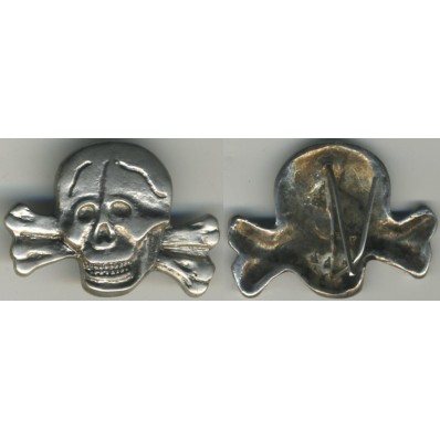 Cap Badge - CC.NN Battalion Emilia