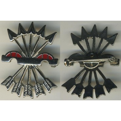 Cap Badge - Flechas Plateadas (Spain)