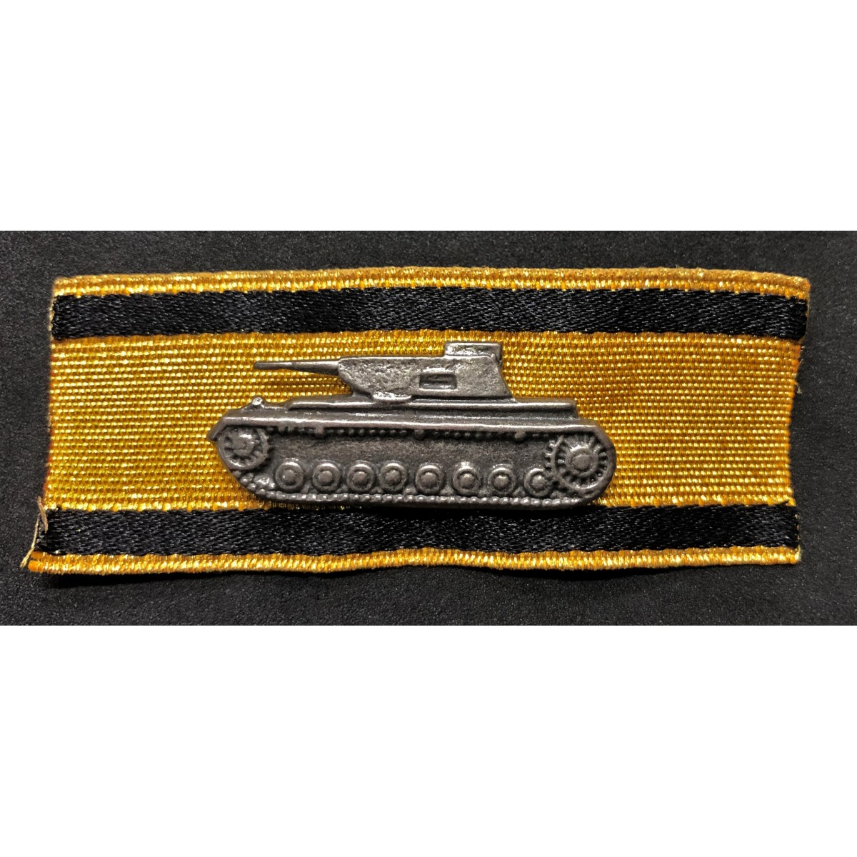 Ordensband:DR:Panzervernichtung,gold,zeitgenössisch.30 mm.1 Meter