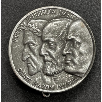 Badge of the Founding Fathers of the RSI