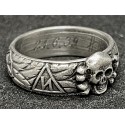 Totenkopfring di Reinhard Heydrich