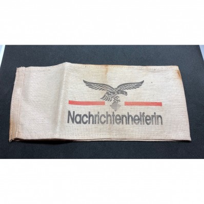 Armband - Nachrichtenhelferin