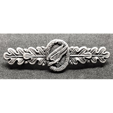 Luftwaffe Paratroopers Combat Badge (Silver)