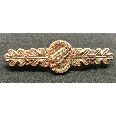 Luftwaffe Paratroopers Combat Badge (Gold)