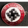 Badge Heil Hitler