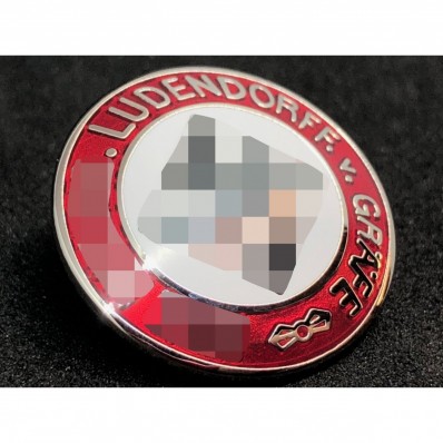 Badge Heil Hitler