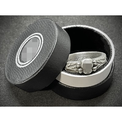 -Präsentationsfall für Totenkopfring (Ring nicht enthalten)