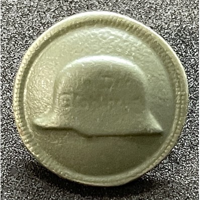 Button - Der Stahlhelm (19mm)