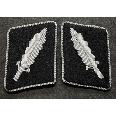 Waffen-SS Kragenspiegel - Standartenführer