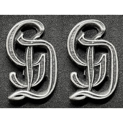 Officers Insignias (Couple)