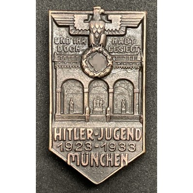 Badge for the 10th anniversary of the Hitlerjugend in Munich 1923-1933