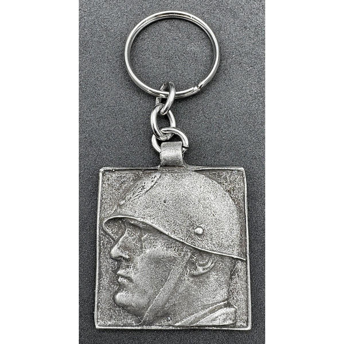 Portachiavi - Benito Mussolini - War Militaria