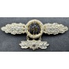 Short Range Day Fighter Clasp with Star Pendant (Gold)