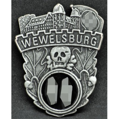 SS Wewelsburg Castle Commemorative Badge (with brooch)