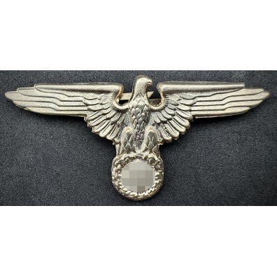 SS Eagle Hat Badge Gold (no markings)
