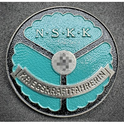 NSKK Kriegskraftfahrerin Abzeichen 2. Klasse