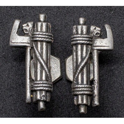 Collar Tabs Badges - Musketeers of the Duce