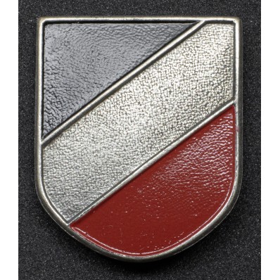 Heer/Kriegsmarine Tropical (Pith) Helmet Insignia (Shield)