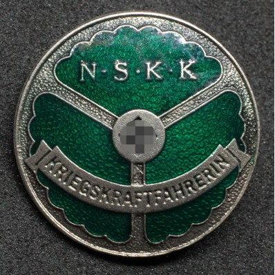 Distintivo NSKK Kriegskraftfahrerin (autista donna) 1ª classe