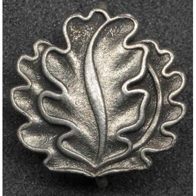 Ribbon Badge - Oak Leaves (Silver)