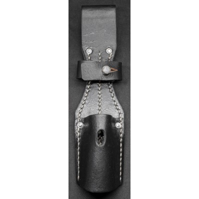 Schwarze Seitengewehrtasche mit Sicherungsriemen für das Seitengewehr 84/98 des K98k