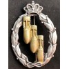 Badge for War Actions, Bombers - of RR.AA. (Gold)