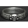 -Totenkopfring di Panzer Meyer
