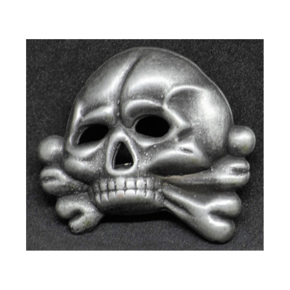 cap skull