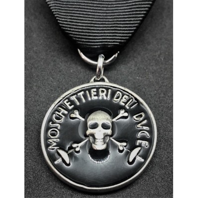 Medal - Musketeers of the Duce