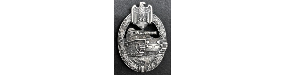 Heer und Kriegsabzeichen