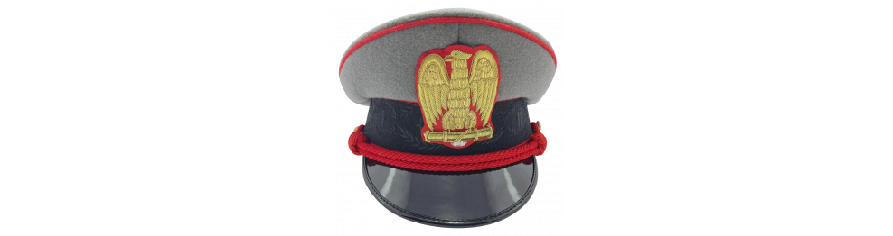 benito mussolini hat