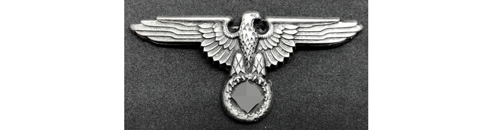 Mützenabzeichen, Helmabzeichen