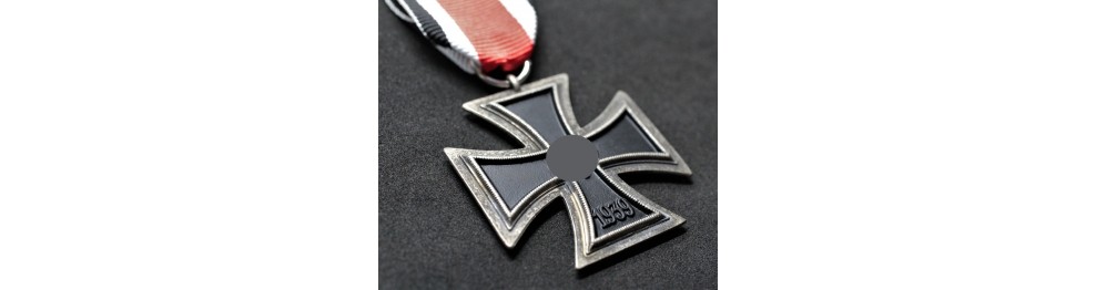 Medaillen, Orden und Steckorden